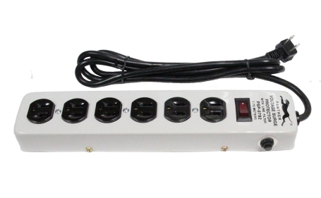 voltage surge protector with switch